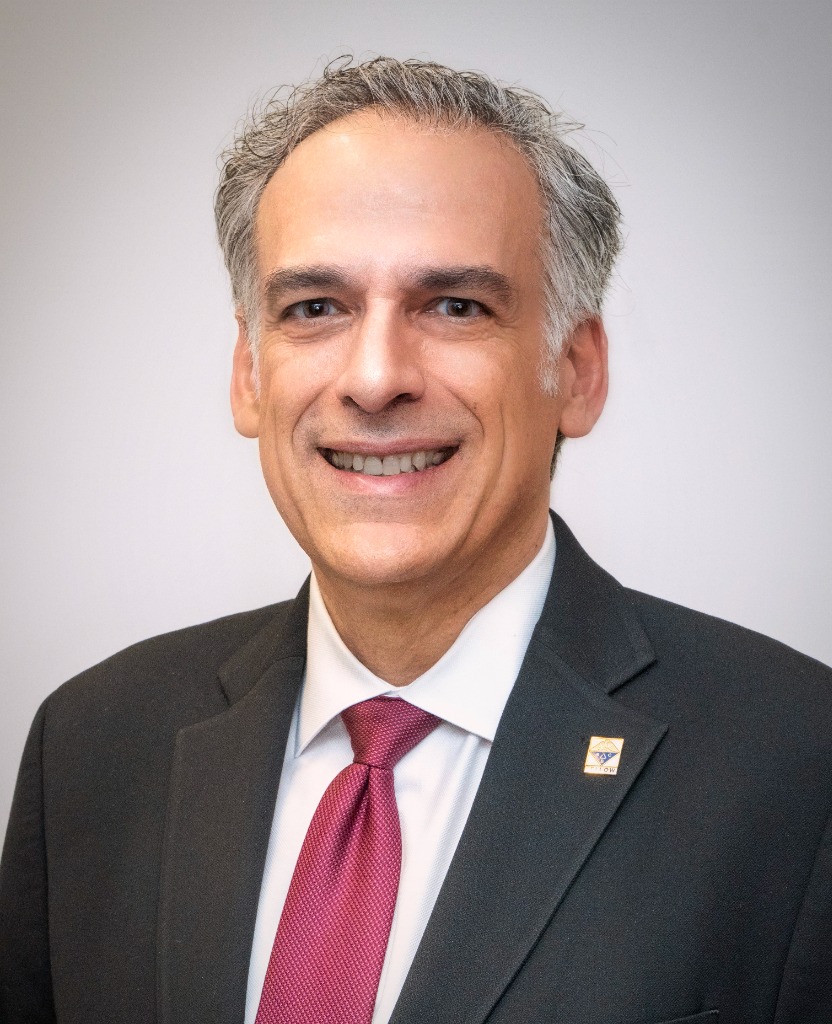 Dr. Rigoberto Hernandez